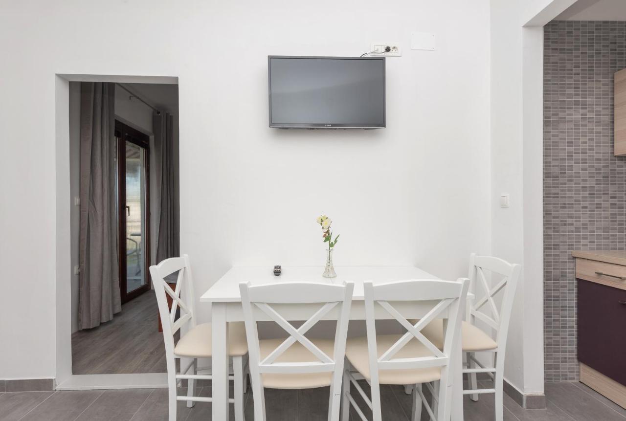 Tonka Apartments Градац Экстерьер фото
